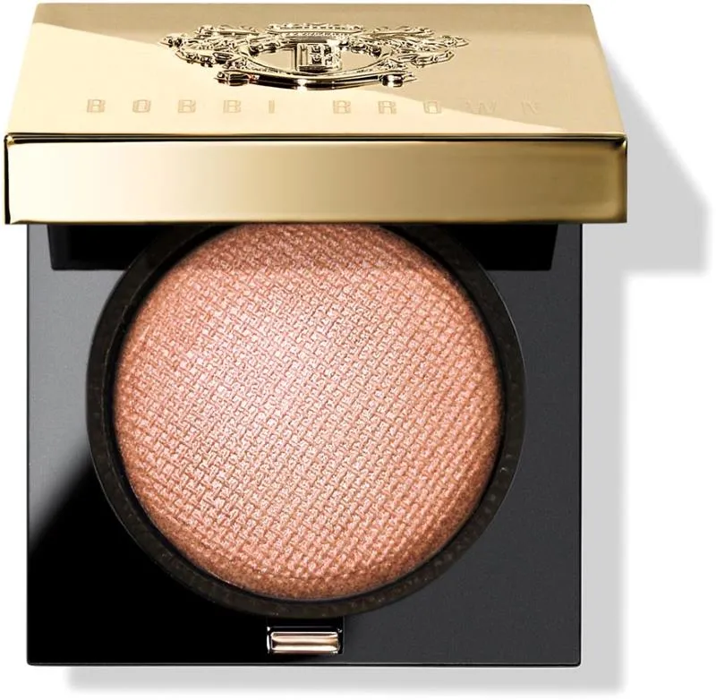 Luxe eye shadow